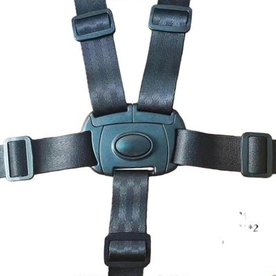 Mukava 5 pisteen vauvan turvavaljaiden hihna lastenrattaille Syöttötuoleille Lastenvaunut Lastenvaunut Valmistettu polyesterimustasta Musta