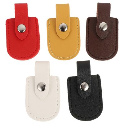 5kpl kynsinauhojen nippiä suojaava PU-kynsileikkurin suojus kynsisalonkiin Sekalaiset värit 11.50X4.00X0.30CM