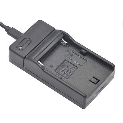 USB-akkulaturi Sony NP-F550 / F570 / F750 / F970 / F770 / F960 / F330 -toimintakameralle Musta