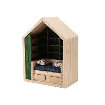 Ahdistusta lievittävä kirjahylly ilman kirjaa, miniatyyri, puinen kirjahylly