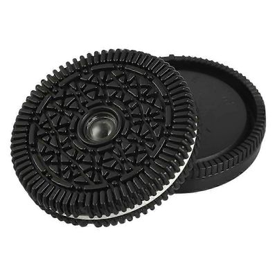 32 mm:n F10-polttovälin pannukakkuobjektiivi Sonyn E-tyypin peilittömille kameroille Musta