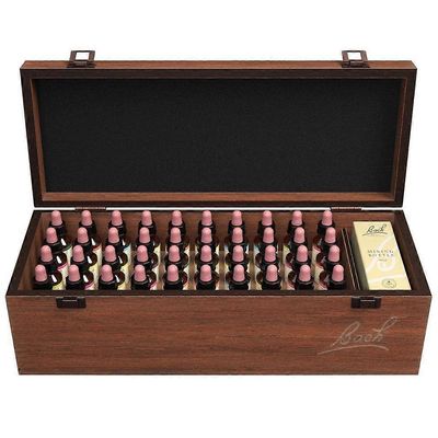 Bach Original Flower Remedies puinen laatikkosarja