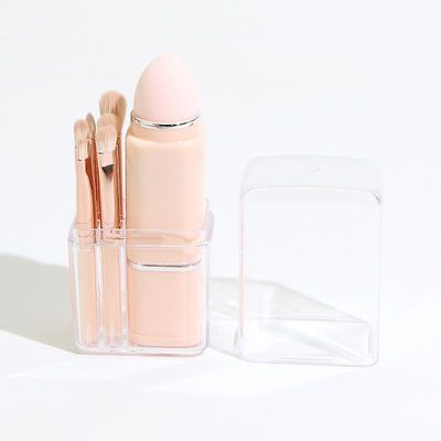 Otte i en teleskopisk makeup børste Praktisk Travel Powder Svamp Head Eye Brush Beauty Makeup Tool Kombination Hudfarve