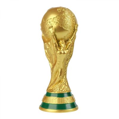 2022 Fifa World Cup Qatar Replica Trophy 8.2 - Ejer en samlerversion af verdensfodboldens største præmie