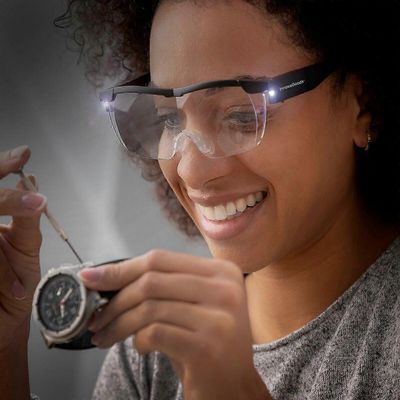 InnovaGoods Suurennuslasit LED Glassoint InnovaGoodsilla