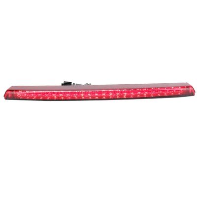 Punainen linssi korkealle asennettava kolmas jarrujarruvalo 1K6945097F MK5 R32 R Line -malleille 2004?2009