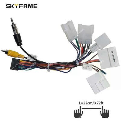 Koskee auton 16-nastaista johtosarjasovitinta kameralla Android-radion virtakaapeli Toyota Universalille Vain kaapeli