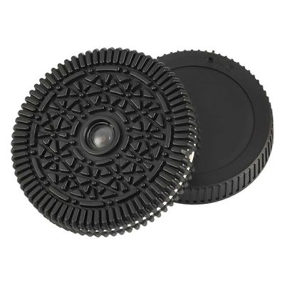 32 mm:n F10-polttovälin pannukakkuobjektiivi kameroille