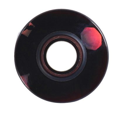 Max-linssilasin vaihtokiinnikkeelle Max-kameralle