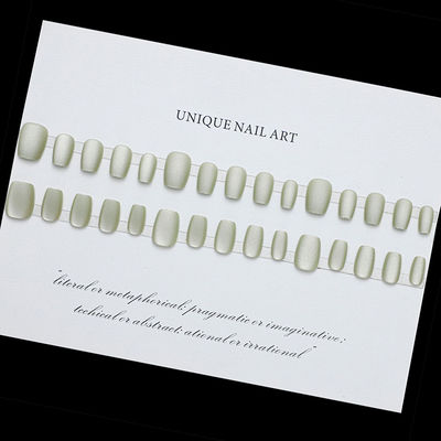 Elegante Mælke Grøn Katteøje Tryk-På Negle - 24 Stk Sæt