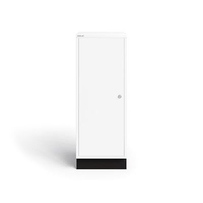 Multi opbergkast; 39-serie, afsluitbare vleugeldeur met sokkel; opening aan de rechterkant; afmetingen: H 940 x B 349 x D 460 mm; kleur: 696 verkeerswit