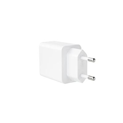Dual-wandlader met 20 W USB-C Power Delivery poorten en USB-A Quick Charge 18 W. Wit, ideaal voor het snel en veilig opladen van mobiele apparaten.