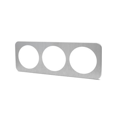 Wandbord van aluminium in elegant design, met zilveren afwerking, gemaakt in Duitsland en Frankrijk, met 3 sleutels, ideaal om stijl en functionaliteit toe te voegen aan elke ruimte.