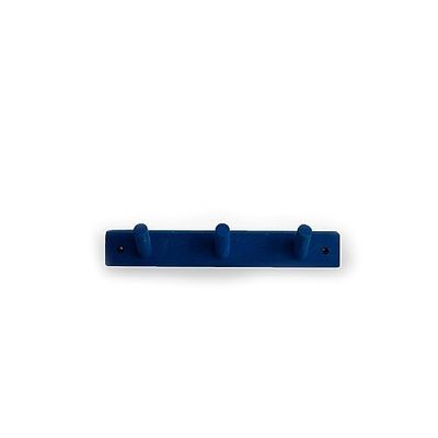 ByOn Else 5281400313 - Perchero de pared con 3 ganchos de madera de roble en color azul