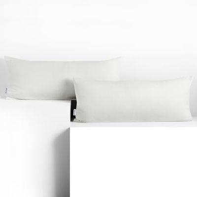 DecoKing Lot de 2 taies d'oreiller 40 x 120 cm en Jersey 100% Coton peigné avec Fermeture éclair - Blanc Ambre