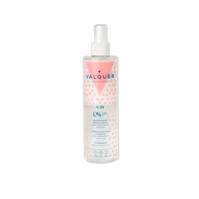 Valquer Formula Zero% Biphasic Leave-In Conditioner Spray for Kids. Conditions hair, providing softness, natural shine, and easy detangling. Ages 3+. 300 ml.