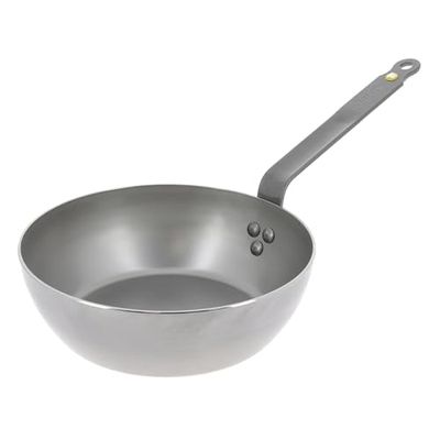 De Buyer - Poêle paysanne en tôle d'acier MINERAL B - 24 cm - Fabriquée en France, Sans PFAS, Anti Adhérence Naturelle, Queue Rivetée et Finition à la Cire d'Abeille, Tous Feux + Flash Four