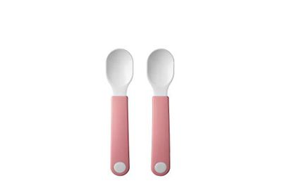 Mepal – Self-Feeding Spoon Mepal Mio – Baby Practice Spoon – Baby Utensil for Independent Eating – Dishwasher Safe & BPA-Free – Set of 2 - Deep Pink