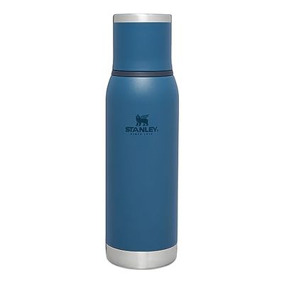 Stanley Adventure To-Go Botella Termica 0.75L - 20 Horas Caliente - 25 Horas Frío - Antifugas - Tapa Aislante - Sin BPA - Tapón Para Servir con Control de Flujo - Apta Para Lavavajillas - Abbys