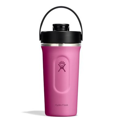 HYDRO FLASK - Insulated Shaker Bottle 709 ml (24 oz) for Protein Shakes and Supplements - Leakproof Chug Spout - Reef
