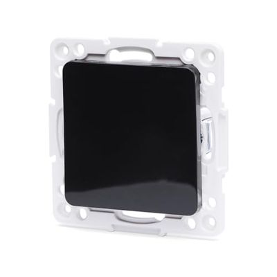 Elegante pezzo di design per interruttore tedesco a 1 via e 1 chiave in colore nero. Ideale per aggiornare l'arredamento e la funzionalità dei tuoi spazi con un tocco moderno.