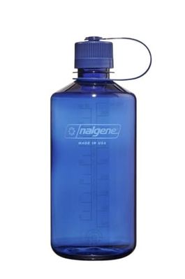 Nalgene Sustain Tritan - Botella de agua sin BPA hecha con material derivado del 50% de residuos de plástico, 32 onzas, boca estrecha, mezclilla
