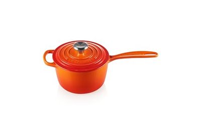 Le Creuset Signature 211811609 Steelpan met lekvrije schenkrand en geventileerd deksel, geëmailleerd gietijzer, voor alle kookplaten, 16 cm, 1,2 liter, Volcanic