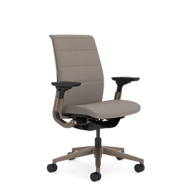 Steelcase Think Glow Up, chaise de bureau ergonomique avec soutien lombaire LiveBack, accotoirs 4D et design durable Truffle