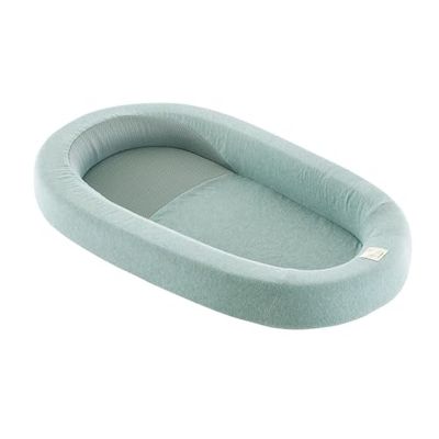 TRÄUMELAND Babynest HOME – ventilerande och mjukt babybo med 3D-luftkudde – bärbart sovunderlägg – perfekt för nyfödda – komfort och säkerhet för hem och på språng