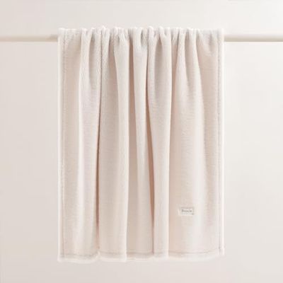 ROOM106 Room99 - Coperta Boucle, 130 x 170 cm, morbida coperta per divano e divano, colore: crema