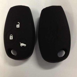ALTIUM 650664 - Cover per Chiavi in Silicone, 3 Bottoni, Logo W/O, Colore: Giallo