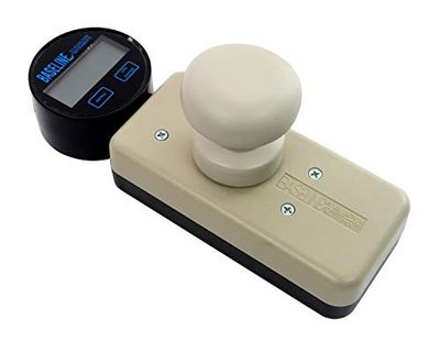 Baseline 12-0251 digital handled dynamometer, 500 kg