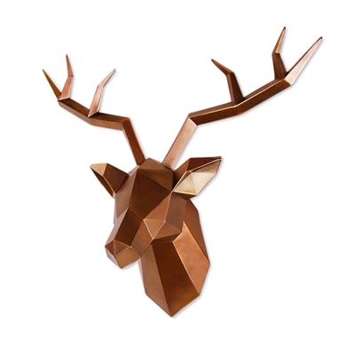 Keygift - Decoración de pared de cabeza de ciervo geométrica de cobre envejecido, escultura de pared de resina sintética, estatua de cabeza de animal, listo para colgar en pared, 35,5 x 14 x 28 cm