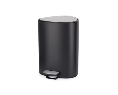 Joseph Joseph EasyStore Pattumiera a Pedale, 5 Litri, Coperchio con Chiusura Silenziosa, Secchio Rimovibile, Bagno, Camera da letto, Ufficio, Nero Matte
