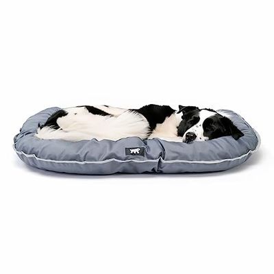 Ferplast Cama para Perro Cojín para Perros Medio Tejido Resistente a los arañazos Lavable a 30° C Colchón Impermeable para Perros 80 x 60 x 11 cm. Gris