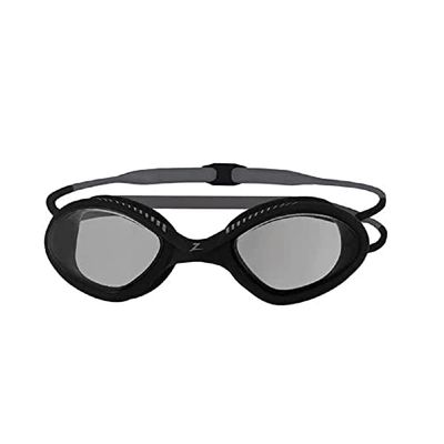 Zoggs Tiger vuxen simglasögon, UV-skydd simglasögon, snabbjusterande komfortglasögon remmar, dimfria simglasögon linser, zoggs glasögon vuxna ultra fit, rökfärgade linser