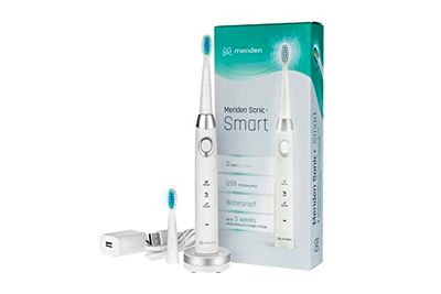 Meriden Spazzolino da denti a sonico, intelligente, in bianco, nero, con due spazzole di ricambio, cavo USB, adattatore UE (bianco)