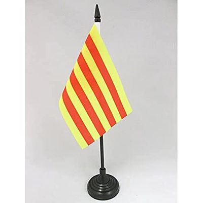 AZ FLAG - Pyrénées Orientales Table Flag 4'' x 6'' - French department Office Flag 100% Polyester 15 x 10 cm - Mini Desk Flag with 10'' Pole and Black Plastic Base