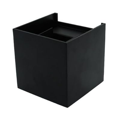 VoltShine Applique LED cubico nero da 6 W e 3000 K, perfetto per abbellire esterni. Offre una luce calda ed elegante, con protezione IP54 contro acqua e polvere, garantendo la sua durata.