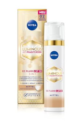 NIVEA Luminous 630 CC Fluid - Crema antimanchas pigmentada FPS 30 para tonos de piel medios, CC Cream con ácido hialurónico y pigmentos de color microencapsulados, crema de día con SPF 30 para una tez