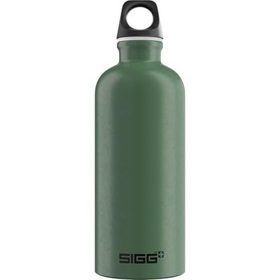 SIGG - Aluminium drinkfles - Traveller Leaf Green - klimaatneutraal gecertificeerd - geschikt voor koolzuurhoudende dranken - lekvrij - vederlicht - BPA-vrij - groen - 0,6 l