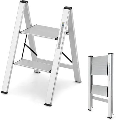 FANTASK Escabeau Pliable à 2 marches en Aluminium jusqu'à 150 kg - Pliable et antidérapant - pour la Maison, Le Bureau, Le Garage - Argenté - 44 x 49 x 66 cm