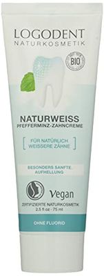 LOGODENT Naturkosmetik naturlig vit pepparmynta tandkräm, mild blekning av tänderna, skydd av emaljen, naturlig vit, vegansk, 1 x 75 ml