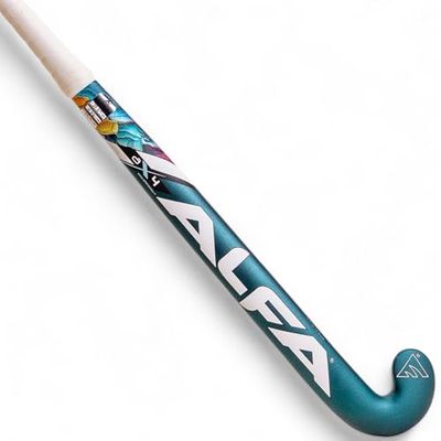 ALFA AX4 hockey-stick| Green Spark | 37,5 tum | 40% kolkomposit | unisex | ergonomiskt grepp för precision, lätt för agility, hållbar högpresterande pinne | levereras med väska och ihålig boll