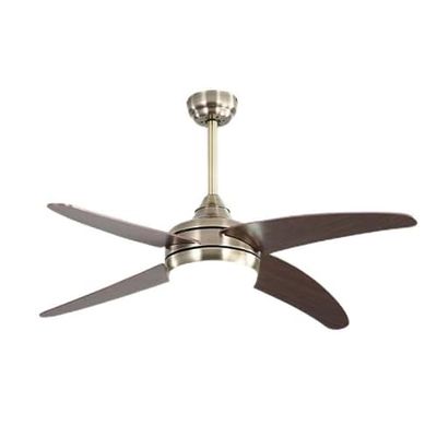2 x E27 DC wc-ventilator in elegant leer/kersenhout, met 4 vleugels en 6 snelheden. Inclusief afstandsbediening en timer voor comfort en stijl in je kamer.
