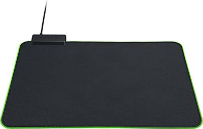 Razer Goliathus Chroma - Tapete de rato suave para jogos com iluminação RGB (suporte para cabos, superfície de tecido, antiderrapante, borda costurada, otimizada para todos os ratos) preto
