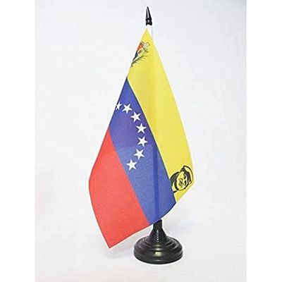 AZ FLAG - Drapeau De Table Venezuela avec Hugo Chavez 21x14 cm - Petit Drapeau Venezuelien De Bureau 100% Polyester Avec Hampe De 25cm Et Socle En Plastique Noir