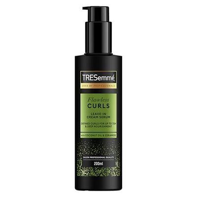 TRESemmé Flawless Curls Leave-In Cream Hair Serum hair treatment with Coconut Oil & Ceramide for deep nourishment & up to 72-hour curl definition 200 ml
