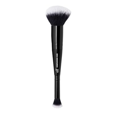 e.l.f. Brocha doble para corrector y base, cepillo de maquillaje 2 en 1 para corrector, base líquida y en polvo, fabricado con cerdas sintéticas