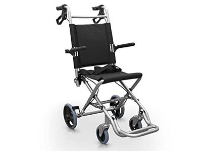 QUIRUMED Fauteuil roulant pliant, Spécial pour la maison, Pour le transfert, Aluminium, Léger, Accoudoirs pliants, Repose-pieds pliants, Freins à poignée, Avec ceinture, Jusqu'à 120 kg